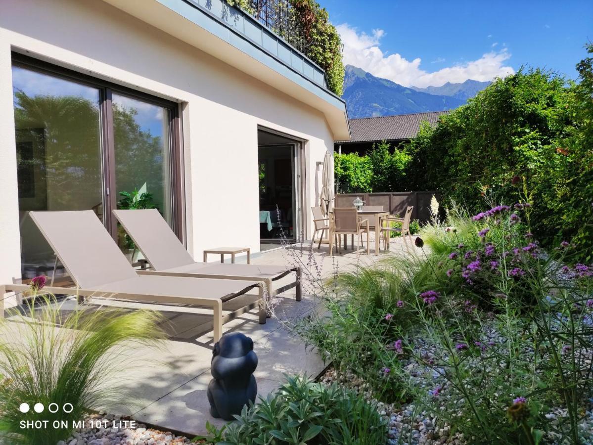 Ruhige Ferienwohnung Mit Garten Und Garage In Privatvilla Марленго Экстерьер фото